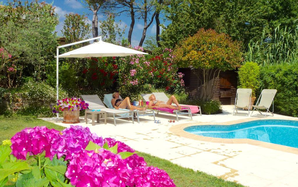 La Manzanera Hotel Roquefort-les-Pins Zewnętrze zdjęcie